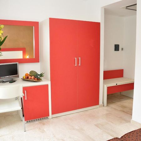 Gil'S Hotel Olbia Exterior photo